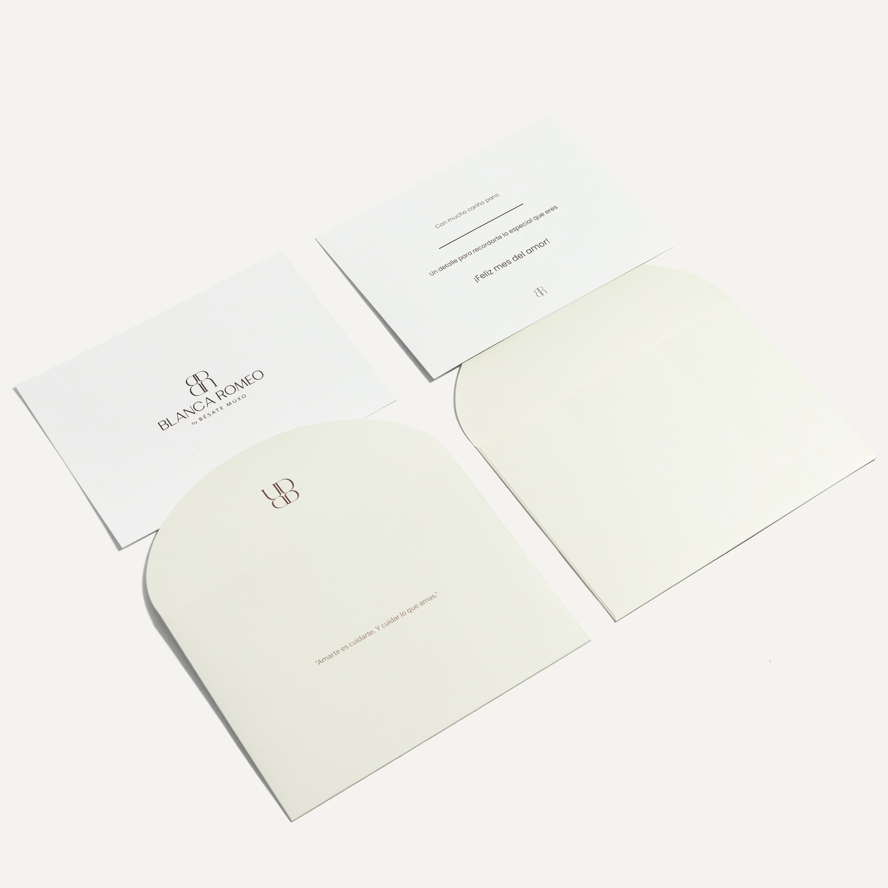 TARJETA + SOBRE SAN VALENTÍN BEIGE